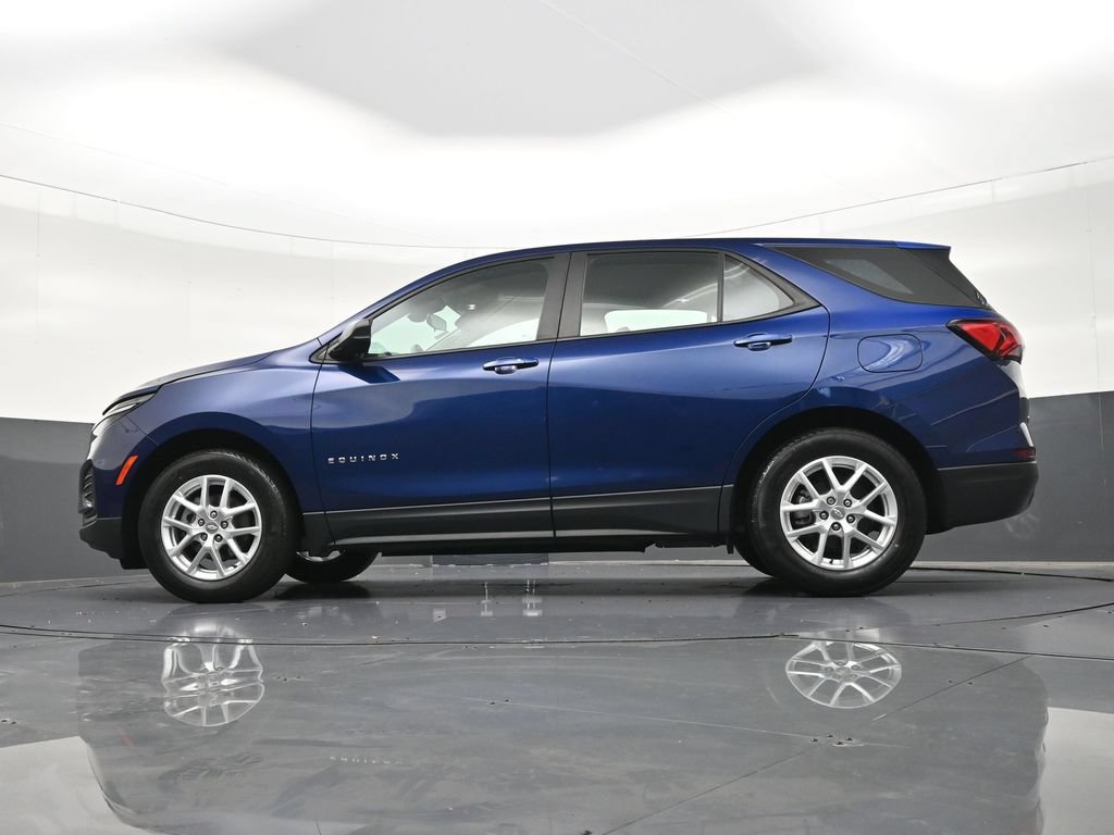 Used 2023 Chevrolet Equinox LS FWD image 19