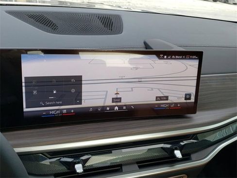 New 2026 BMW X5 xDrive50e w/ Climate Comfort Package image 22