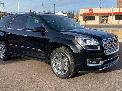 Used 2016 GMC Acadia Denali image 3