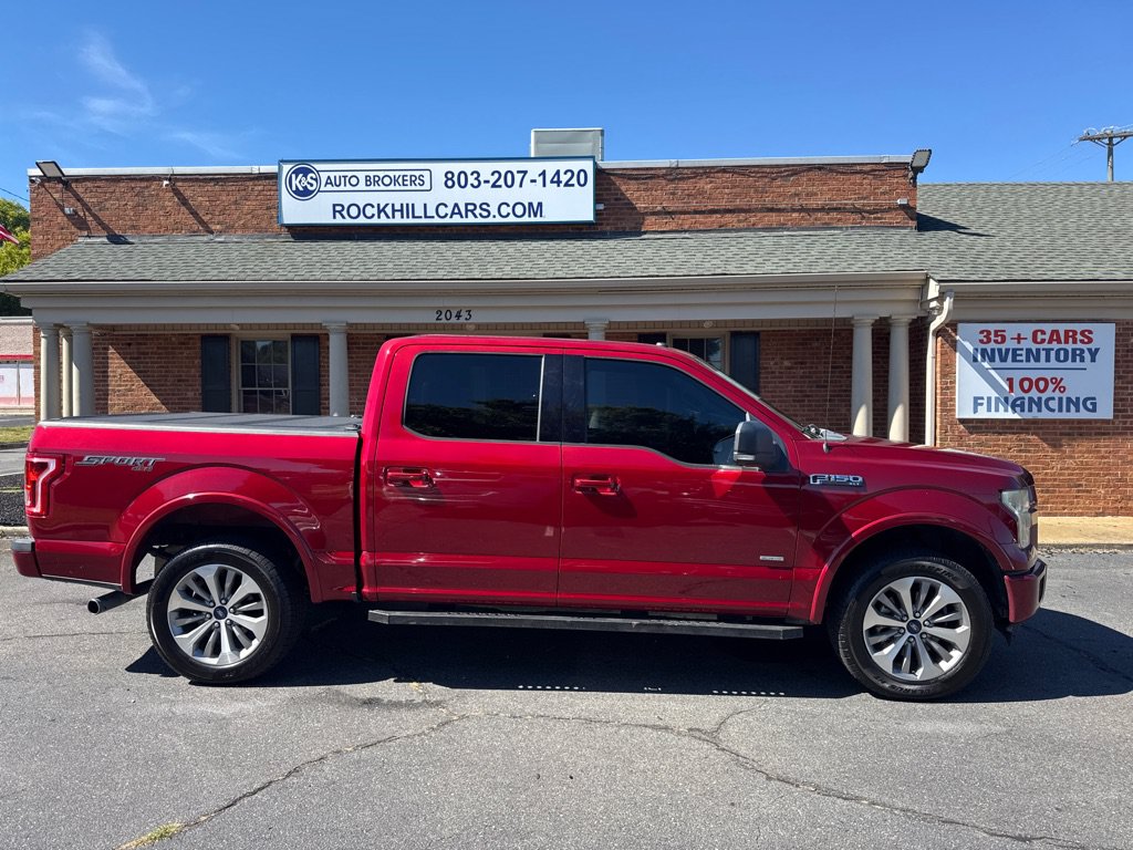 Used 2017 Ford F150 XLT w/ Equipment Group 302A Luxury AWD/4WD image 4