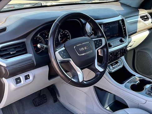 Used 2020 GMC Acadia SLT FWD image 14