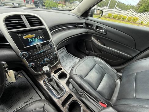 Used 2016 Chevrolet Malibu LTZ image 18