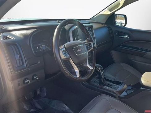 Used 2022 GMC Canyon Denali image 12