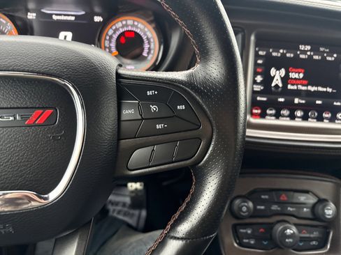 Used 2020 Dodge Challenger R/T image 23