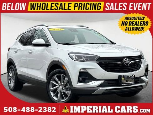 Used 2022 Buick Encore GX Essence w/ Experience Buick Package AWD/4WD image 1