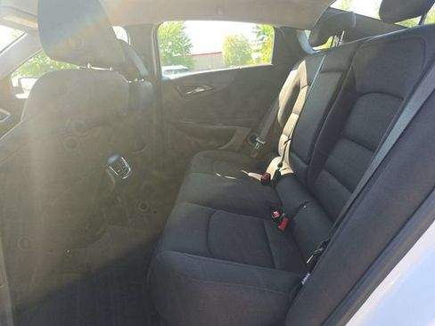 Used 2023 Chevrolet Malibu LT FWD image 10