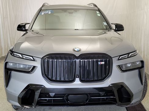 Used 2024 BMW X7 M60i w/ Executive Package AWD/4WD image 4