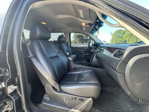 Used 2011 GMC Sierra 2500 Denali RWD image 13