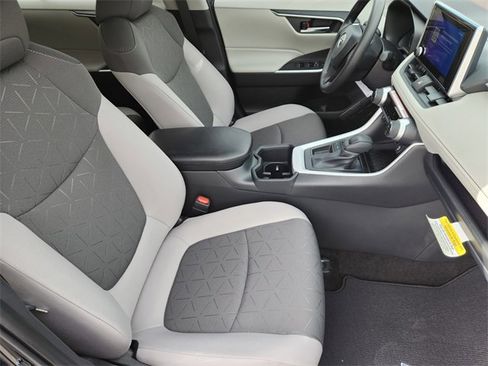 New 2025 Toyota RAV4 XLE image 10