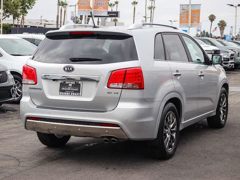 Used 2012 Kia Sorento SX FWD image 4