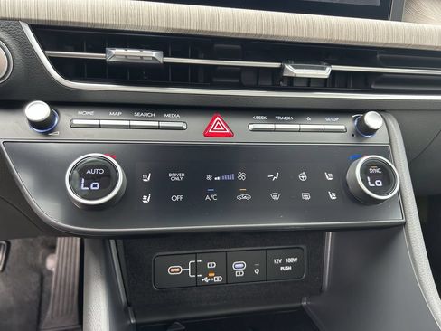 New 2026 Hyundai Sonata SEL FWD image 29