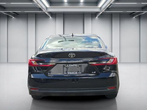 Used 2025 Toyota Camry LE FWD image 5