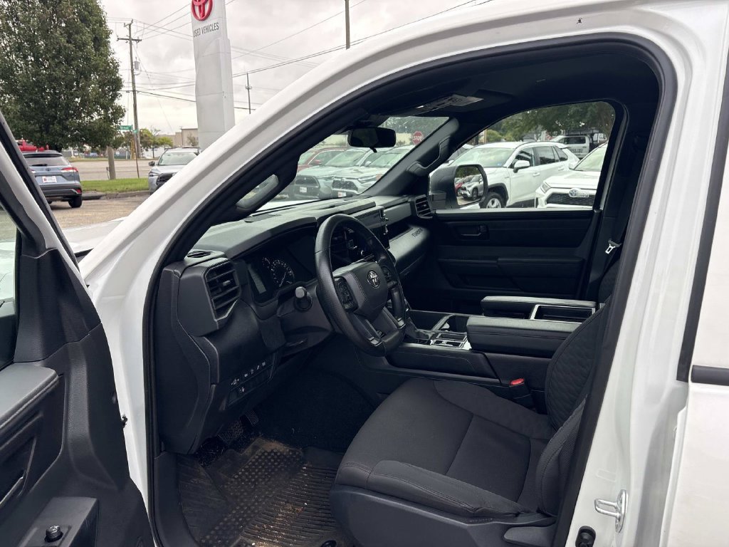 Used 2025 Toyota Tundra SR w/ SR Tow Package AWD/4WD image 10