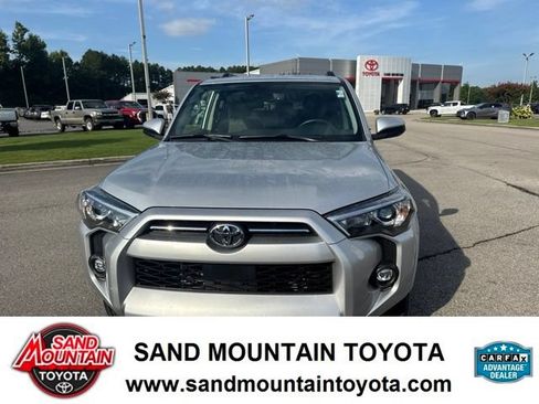 Used 2024 Toyota 4Runner SR5 RWD image 7