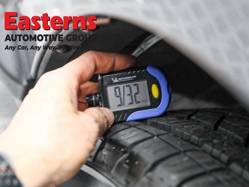 Used 2020 Nissan Pathfinder S image 31