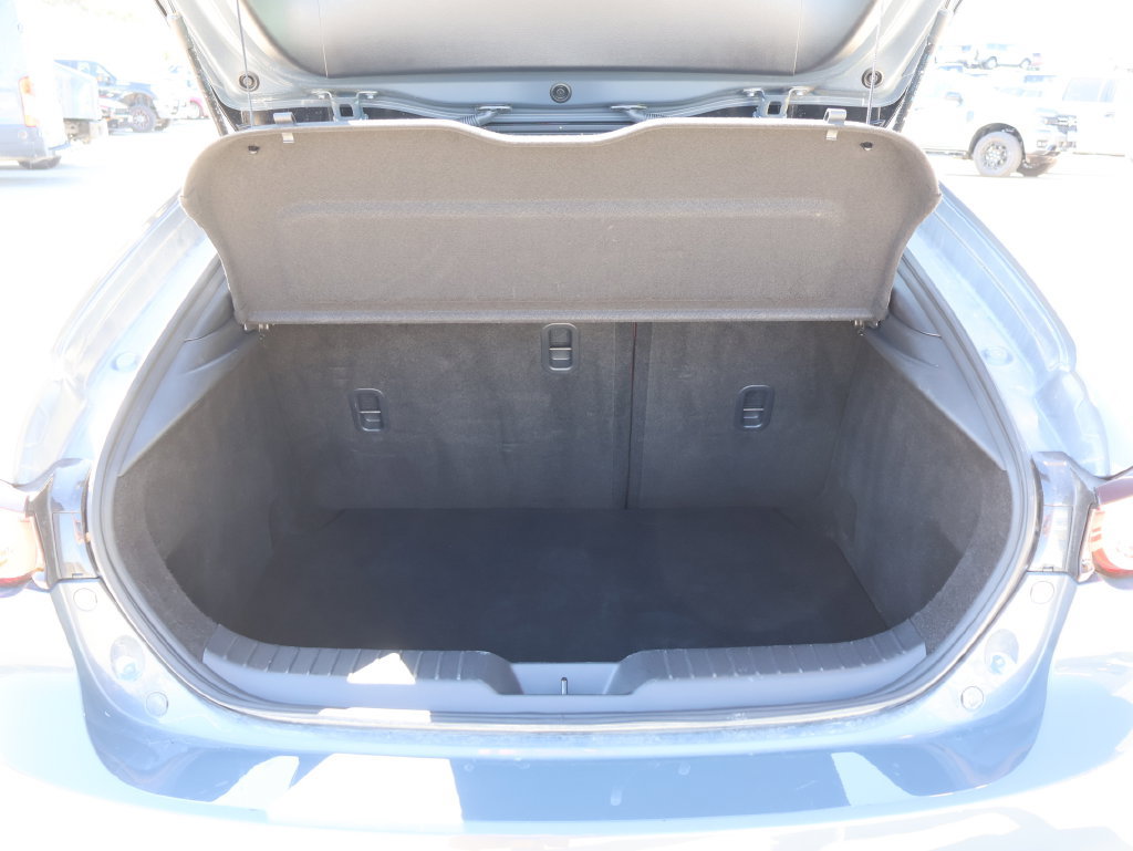 Used 2026 MAZDA MAZDA3 Carbon AWD/4WD image 13