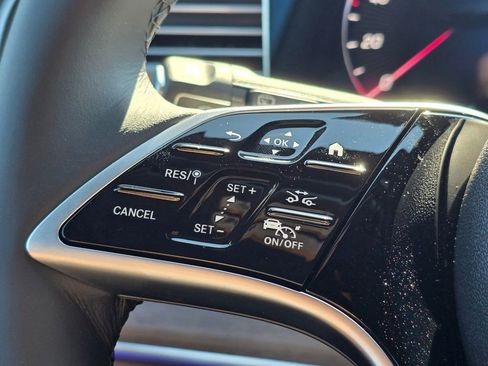 New 2026 Mercedes-Benz GLE 450 4MATIC image 33