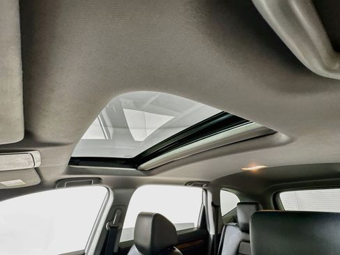 Used 2020 Honda CR-V EX-L image 4