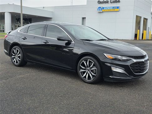 Used 2024 Chevrolet Malibu RS FWD image 3