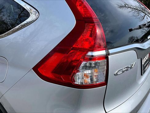 Used 2016 Honda CR-V Touring image 29