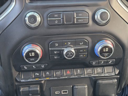 Used 2019 GMC Sierra 1500 AT4 w/ AT4 Premium Package image 21