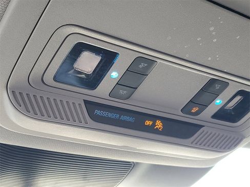 Used 2022 Ford Explorer XLT w/ Equipment Group 202A image 20