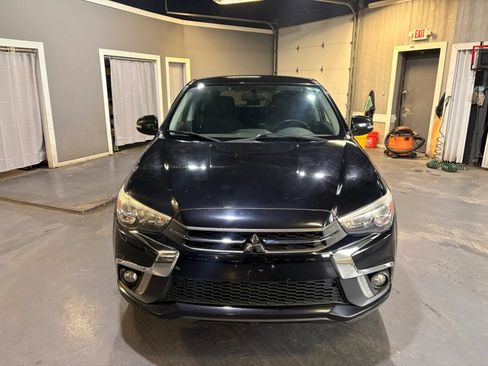 Used 2018 Mitsubishi Outlander Sport LE AWD/4WD image 2