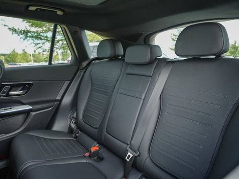 Certified 2025 Mercedes-Benz GLC 300 4MATIC image 28