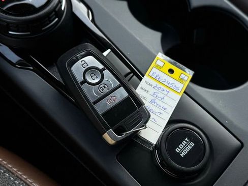 Used 2024 Ford Bronco Sport Outer Banks image 37