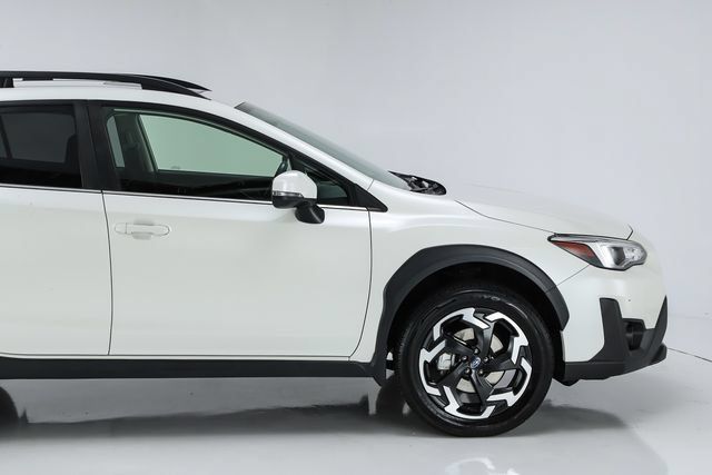 Used 2022 Subaru Crosstrek 2.5i Limited w/ Moonroof Package 2 AWD/4WD image 16