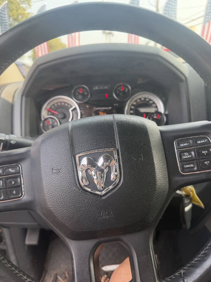 Used 2017 RAM 1500 Big Horn AWD/4WD image 5