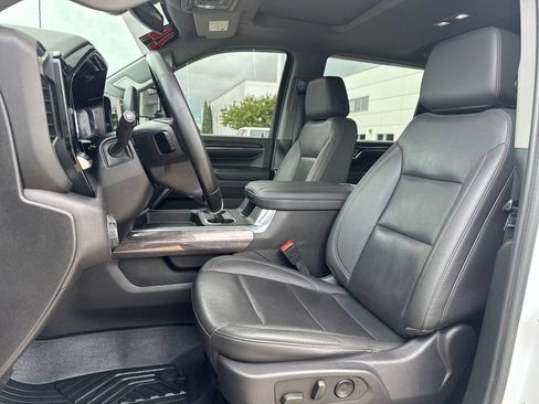Used 2024 Chevrolet Silverado 2500 LTZ w/ LTZ Convenience Package AWD/4WD image 18