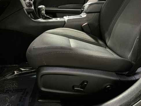 Used 2019 Dodge Charger SXT RWD image 15