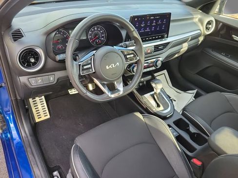 Certified 2024 Kia Forte GT-Line FWD image 7
