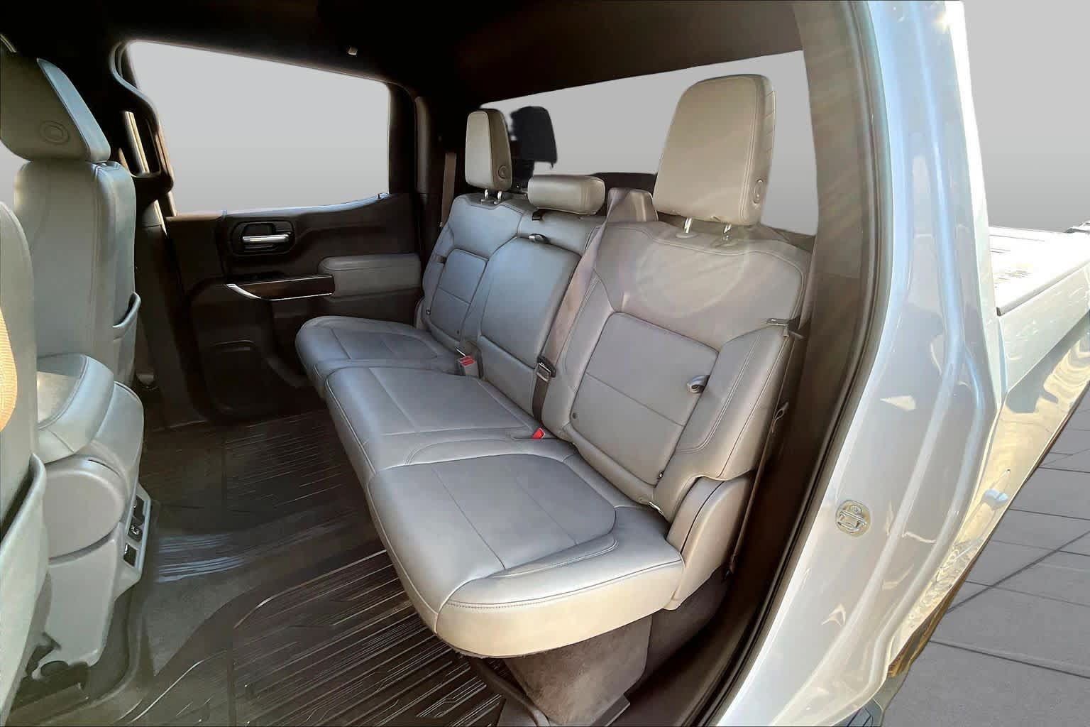 Used 2021 GMC Sierra 1500 SLT AWD/4WD image 21