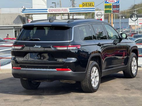 Used 2021 Jeep Grand Cherokee L Limited AWD/4WD image 12