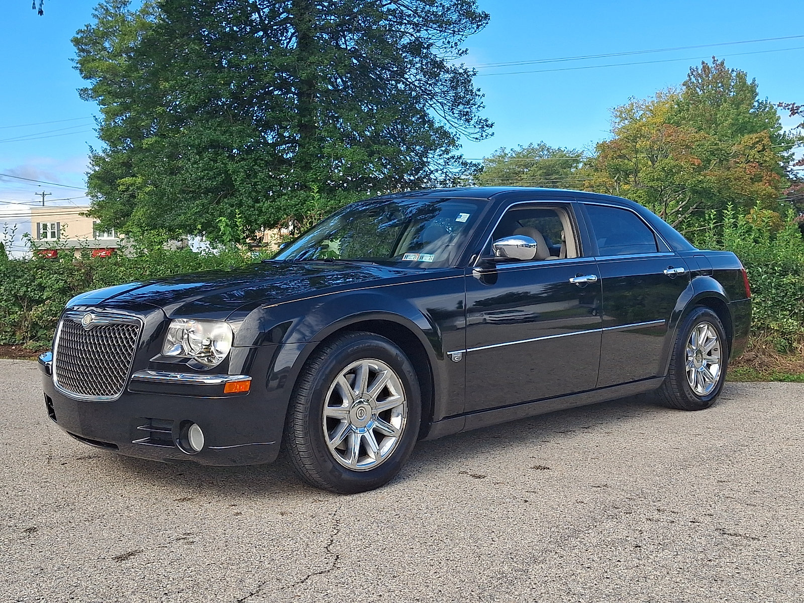 Used 2006 Chrysler 300 C w/ Protection Group II RWD image 3