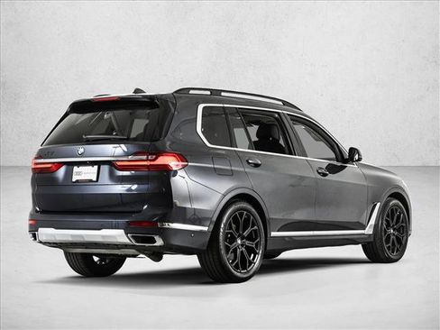 Used 2019 BMW X7 xDrive40i w/ Cold Weather Package AWD/4WD image 5