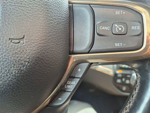 Used 2021 RAM 1500 Limited image 31