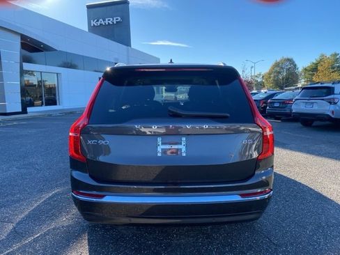 Used 2025 Volvo XC90 B5 Plus image 8