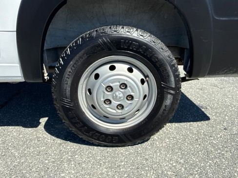 Used 2022 RAM ProMaster 2500 FWD image 21