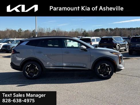 New 2026 Kia Sportage EX image 6