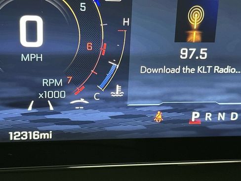 Used 2026 Chevrolet Traverse Z71 w/ Driver Confidence Package AWD/4WD image 53