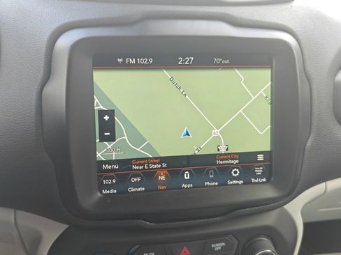 Used 2022 Jeep Renegade Latitude image 30