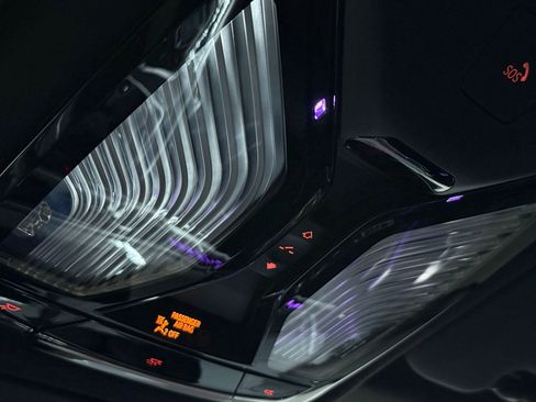 Used 2025 BMW X6 M60i image 37