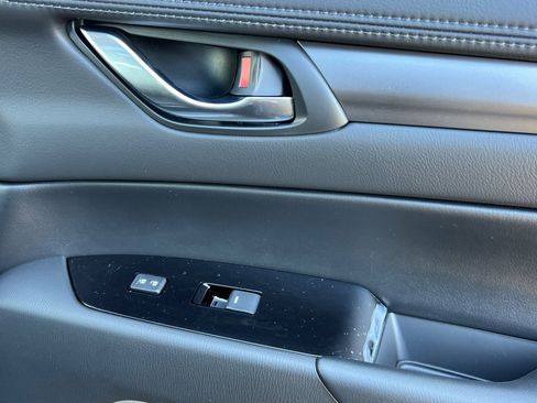 New 2025 MAZDA CX-5 AWD 2.5 S w/ Preferred Package image 18