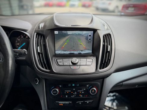 Used 2019 Ford Escape SEL FWD image 13