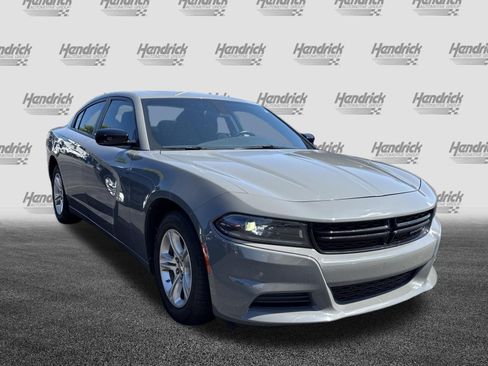 Used 2023 Dodge Charger SXT w/ Cold Weather Package RWD image 6