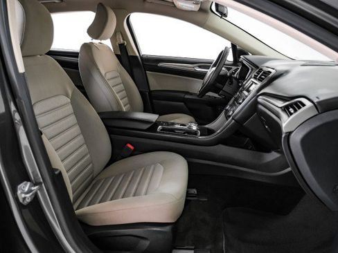 Used 2017 Ford Fusion S image 30