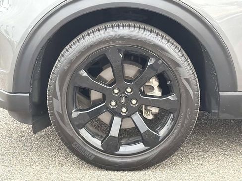 Used 2023 Ford Explorer ST-Line w/ Class IV Trailer Tow Package image 27